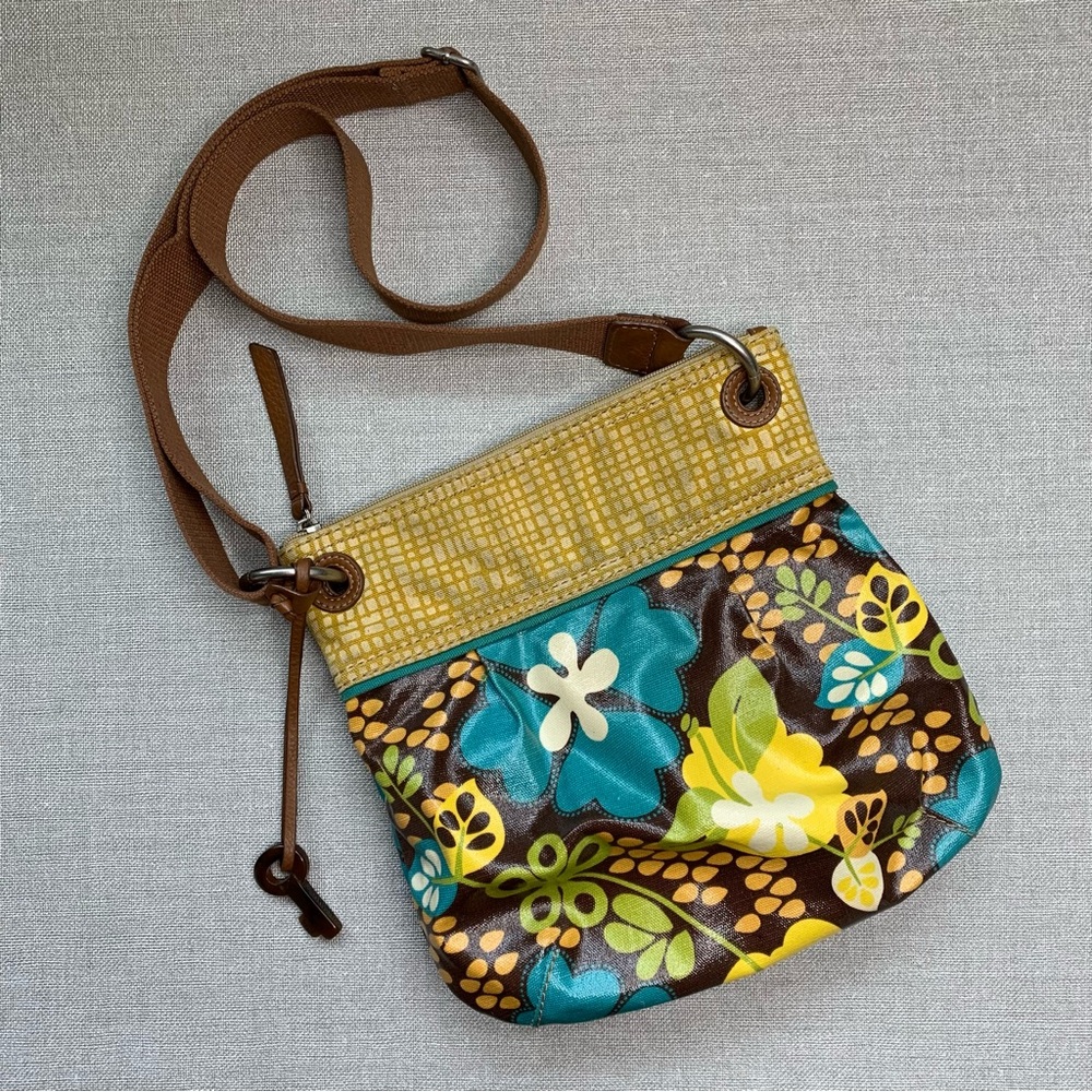 FOSSIL Oilcloth Crossbody Bag Purse Flower Blue Brown Tan Yellow Zipper Top